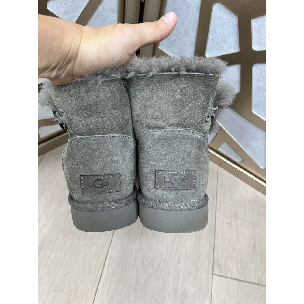 Ugg Mini Short Bailey Button II Flat Boot Gray Wool Fur Suede Leather 9 - Picture 5 of 10